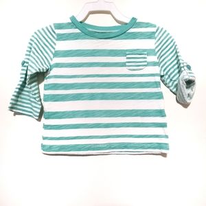 Carter's  t-shirt size 12 m